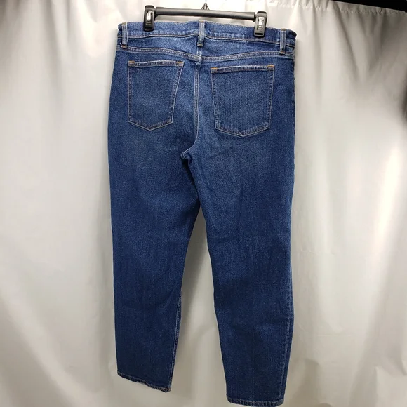 Abercrombie and Fitch The Mom High Rise Jeans Size 32 - Picture 4 of 7